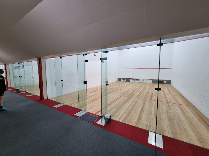 multiple squash courts